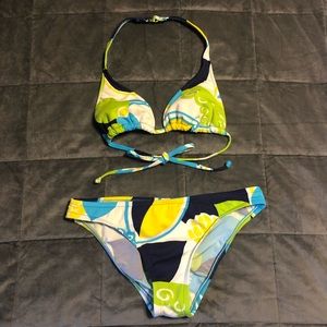 OP Halter Hook Top Bikini